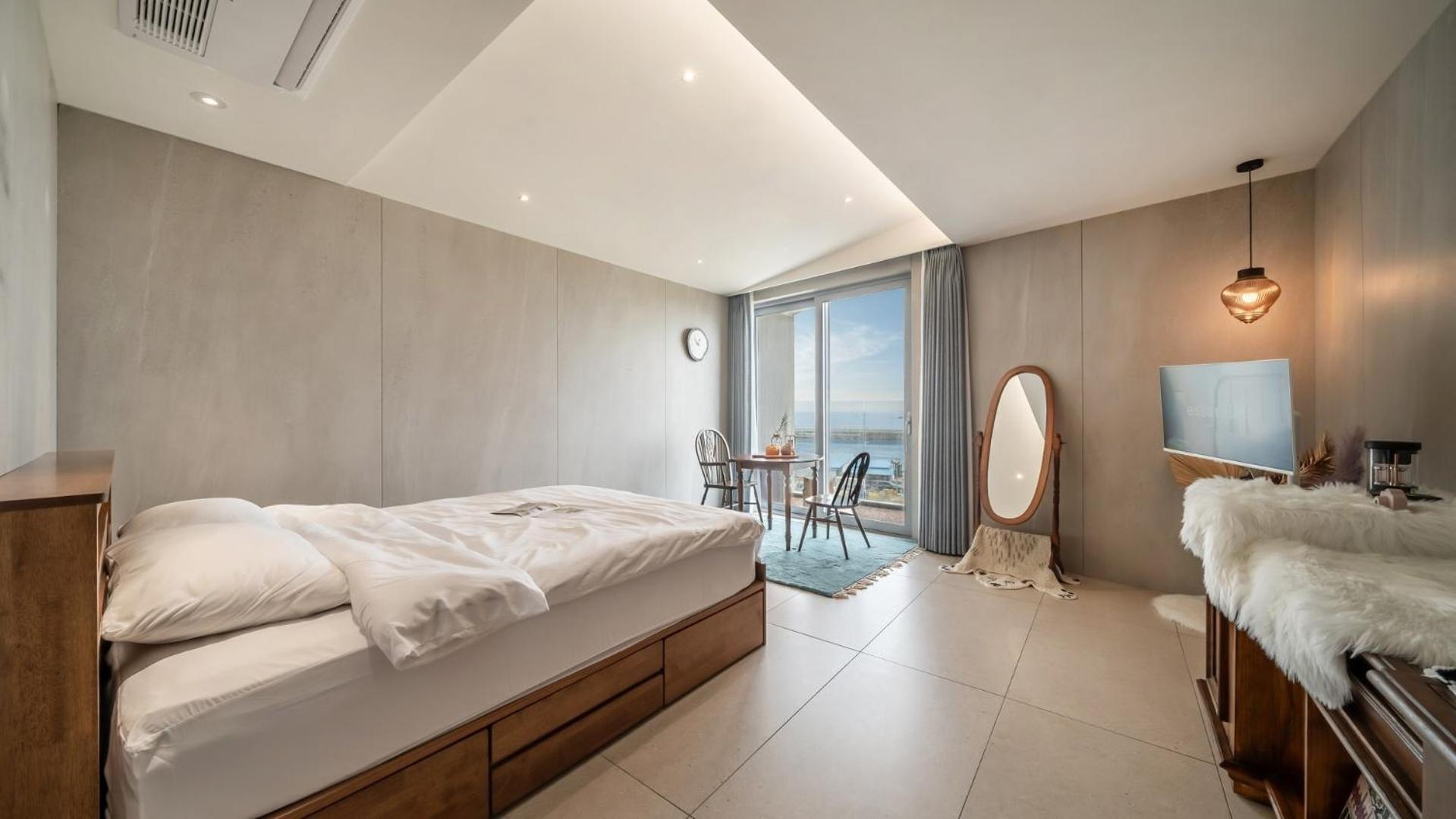 Goseong Gyeoulbada Ocean View Pension Номер фото